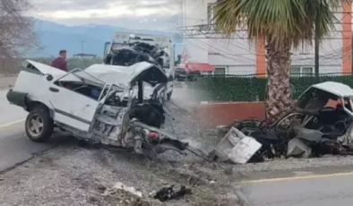 Hatay’da Feci Trafik Kazası: Tofaş Otomobil Ağaca Çarparak İkiye Bölündü