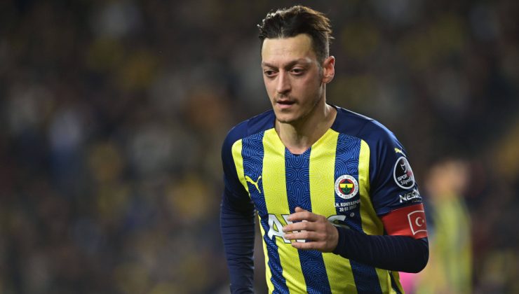 Mesut Özil Açıklama İsmail Kartal’la Görüşeceğiz