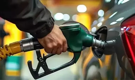 Benzin, motorin, LPG fiyatları değişti! Akaryakıta 1 lira zam geldi